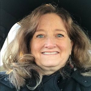 Meet your Posher, Paula